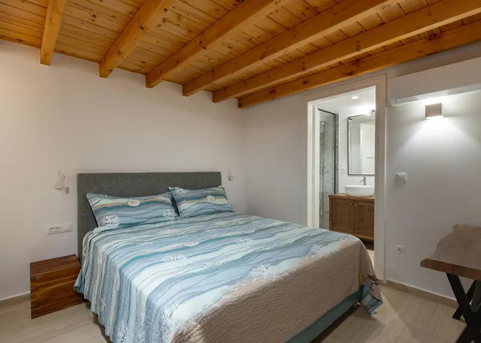 Qupi Villa