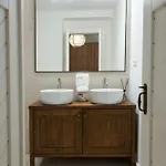 Villa Qupi, Sleeps 12, Fully Air-Conditioned, Stunning Views Of The Acropolis!